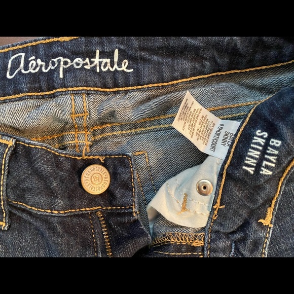 Women’s Aeropostale Bayla Skinny Jeans Size 0 Short Very Good Condition - Picture 2 of 3